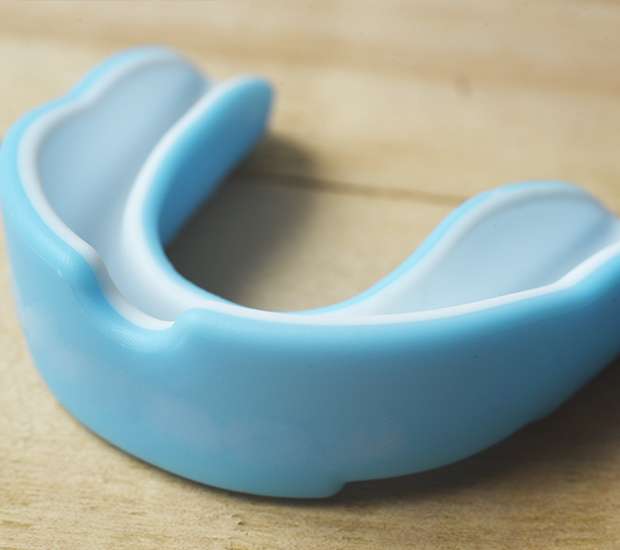 Syosset Reduce Sports Injuries With Mouth Guards